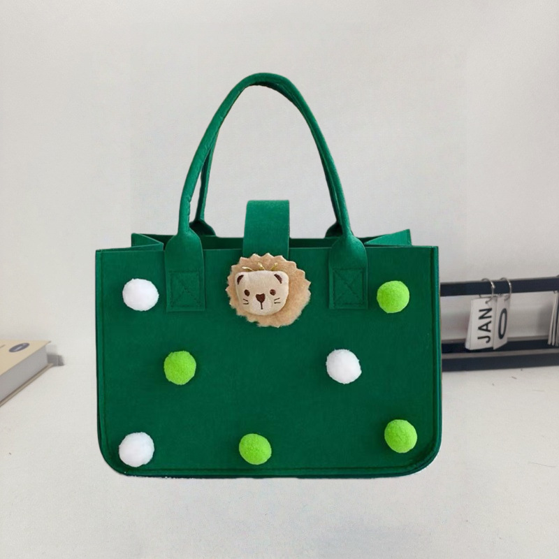 짙은 녹색 털뭉치