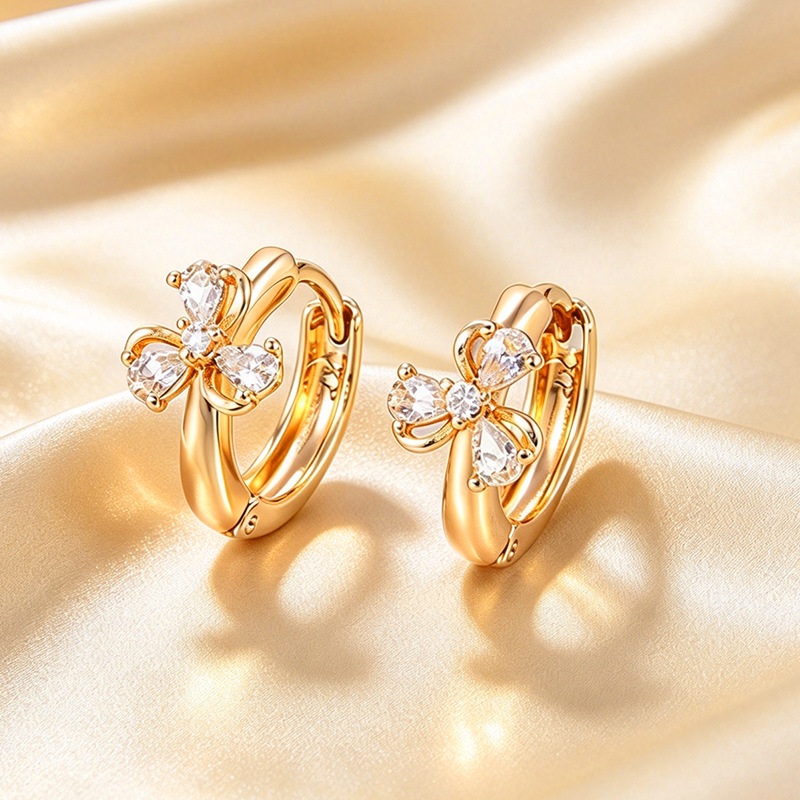 Pendientes de Aro con Zirconia de Aleación de Cobre Bañado en Oro de 18K
