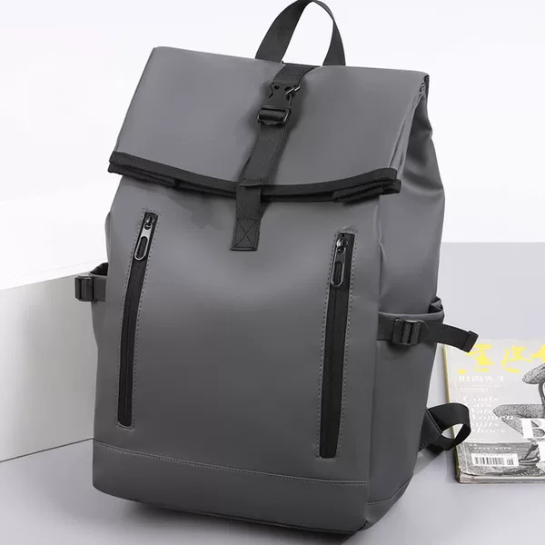 New simple men's backpack, large-capacity casual travel bag, commuter laptop backpack, lightweight college student schoolbag