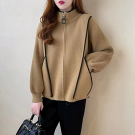 女式针织衫;时尚休闲套装;连衣裙