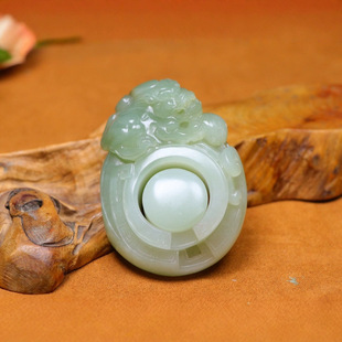 Jin Yu Tang Longteng Four Seas Boutique Xinjiang Hetian Jade Seed Material Dragon Banner Sculptor Exquisite Carving Xianglong