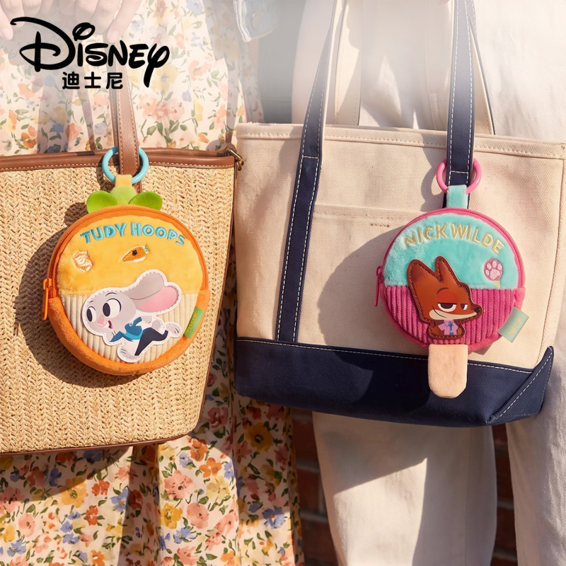 Disney's new Zootopia cartoon storage earphone bag plush doll cute coin purse adorable Disney's new Zootopia cartoon storage earphone bag plush doll cute coin purse adorable