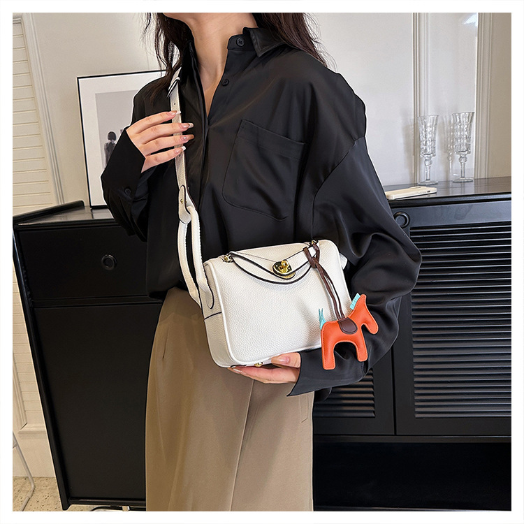 Sac pour femmes en PU de qualité haut de gamme sac Lindy mini petit sac à bandoulière mode Lindy sac pour femme sac de médecin sacs_voghion.com