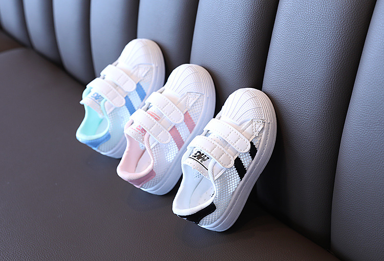 2021 Nuovi bambini Little White 1-6 anni da uomo e da donna Shell Board Scarpe a rete cava Suola morbida Sport per bambini_voghion.com