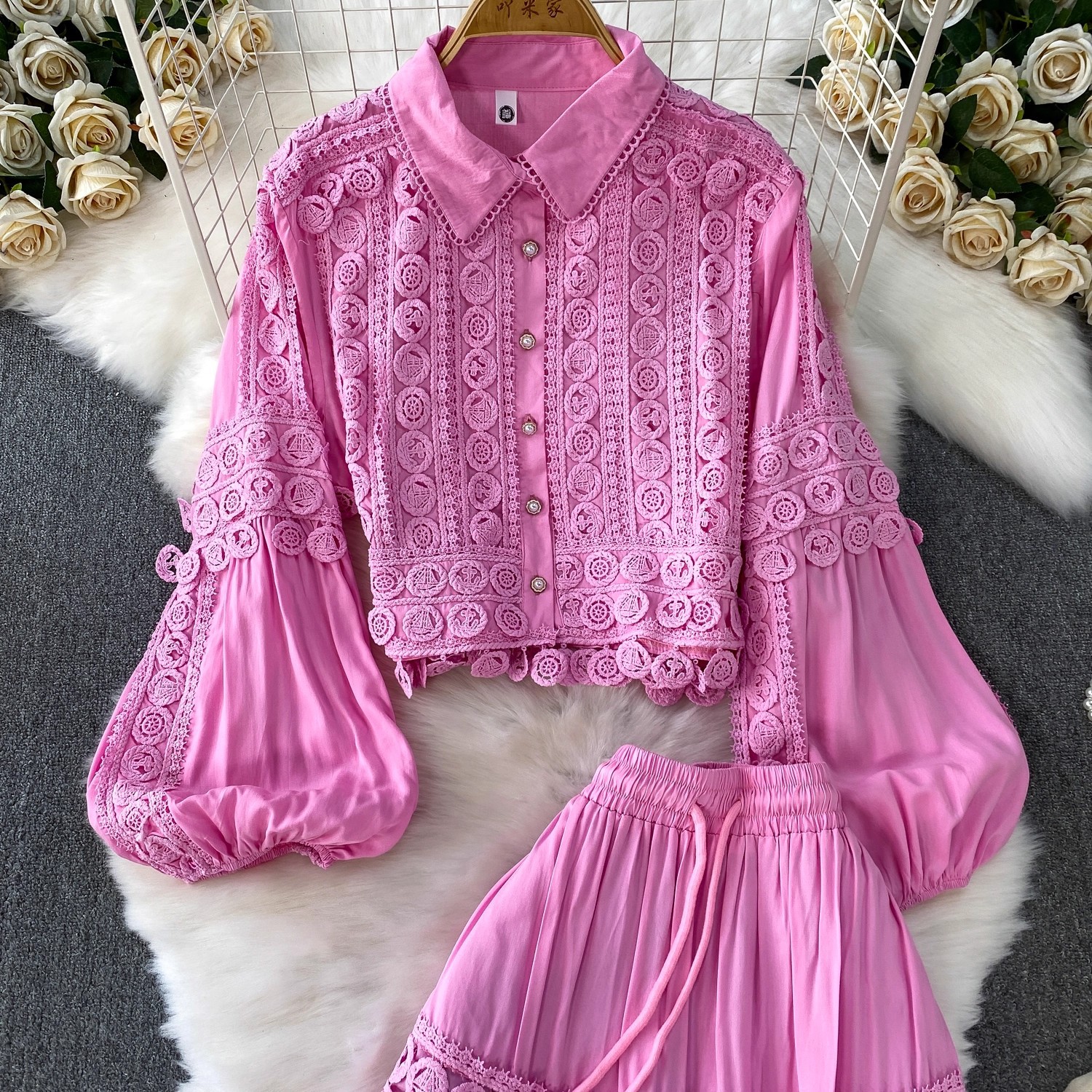 Elegantes Damen Zweiteiler Set Rosa Spitzenbluse Mit Rock_voghion.com