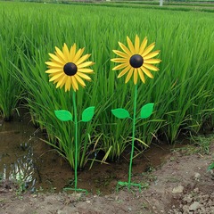 屋外の庭の回転の金属の風車の鉄の芸の庭の別荘の芝生のヒマワリの装飾のプラグインの置物