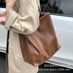 复古包包女大容量2025新款夏季百搭简约单肩腋下包上班通勤托特包