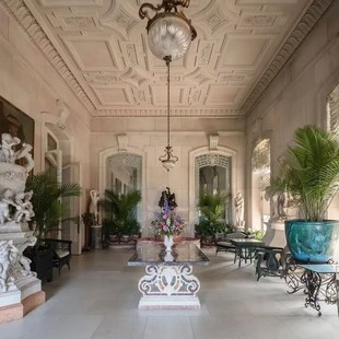 Shanghai Stone Carving Marble Supplier Villa Renovation French Style European Style Renovation Marble Factory