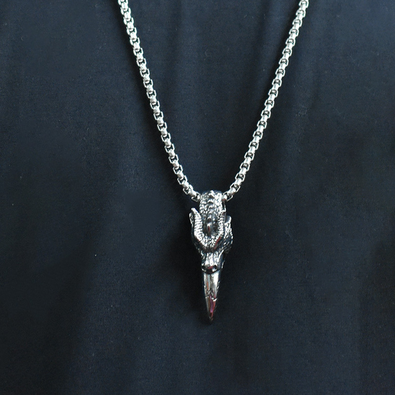 Collier pendentif dent de dragon en acier inoxydable_voghion.com