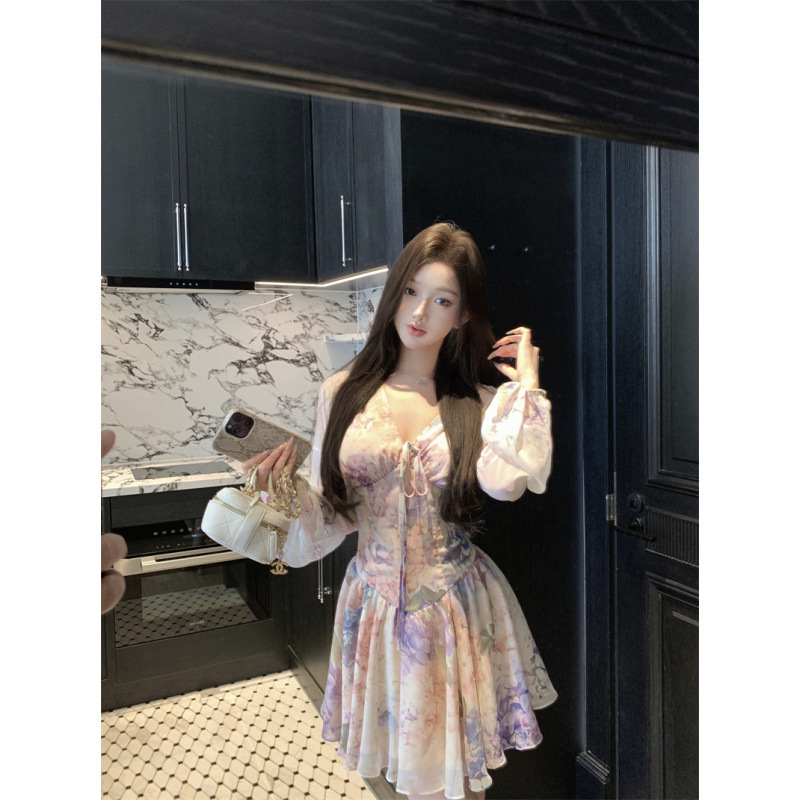 Xin Da Ke [Wisteria Flower Love] Wisteria Flower Dress for Women, Waist-Cinching Slimming Short Dress (Includes Shorts)