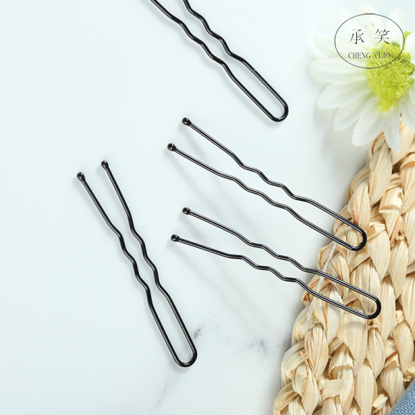 black hairgrip for bride