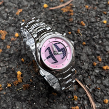 y2k���Q�ӑB�A�Δ����@ʾ��ʿ�ֱ�r�г���Ʒ��vintageС�������