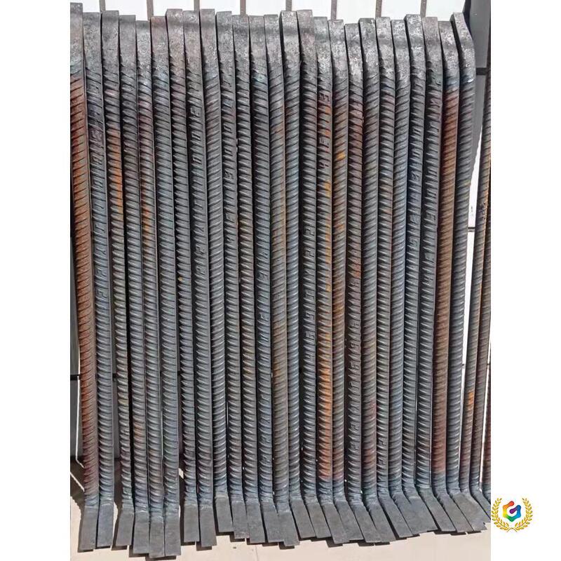 Hand-Forged 7-Shaped Threaded Steel Pry Bar for Woodworking, Used for Removing Wooden Molds, with Flat Ends, Can Be Invoiced Hand-Forged 7-Shaped Threaded Steel Pry Bar for Woodworking, Used for Removing Wooden Molds, with Flat Ends, Can Be Invoiced
