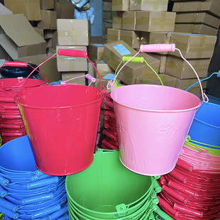 Children's water play beach toys to catch the sea iron bucket beach play sand digging bucket tin bucket color paint bucket wholesale