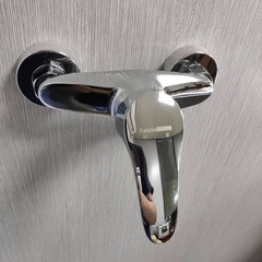 Shower Head, All-Copper Celio Shower, Copper Cold and Hot Mixing Valve, Wall-Mounted Shower, Copper Shower with Downward Alloy Handle