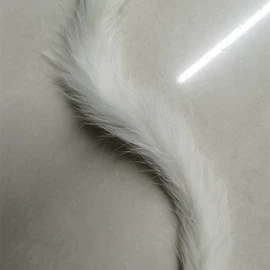 鱼饵;射击射箭用品;工艺原料