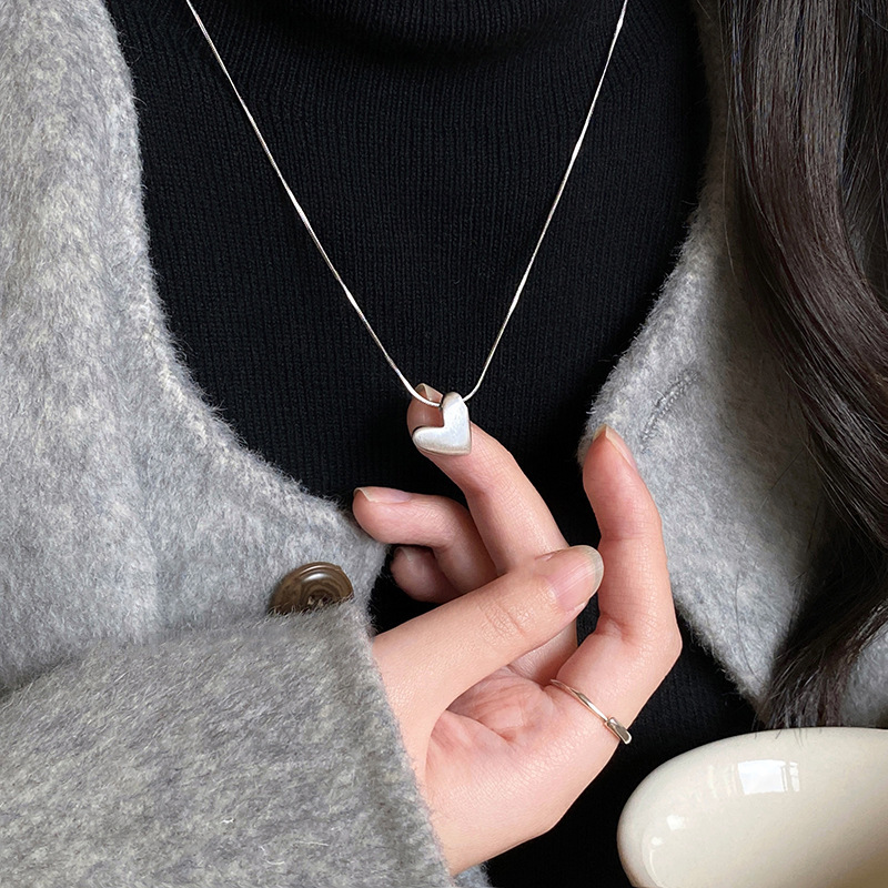 银色拉丝爱心项链女款韩系极简冷淡风毛衣链秋冬高级感长款卫衣链|undefined