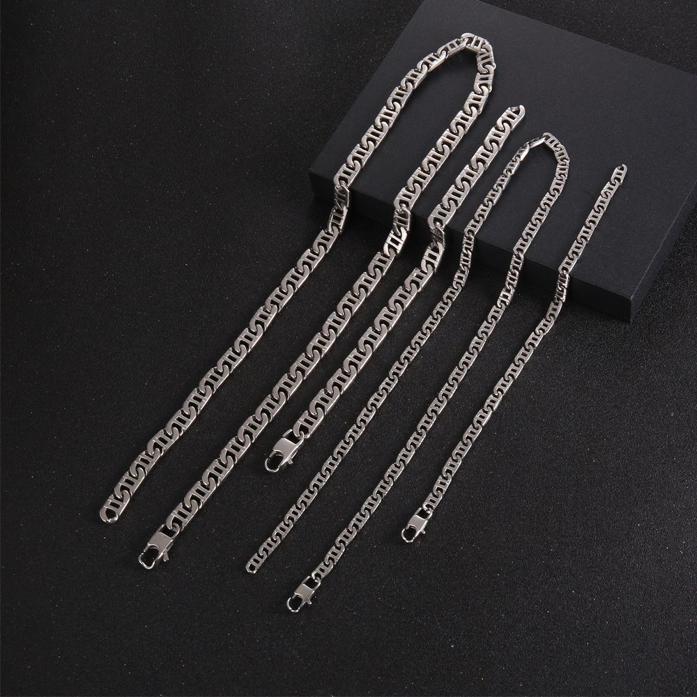 ŷ���¾ɸ���ҡ����Ů���� ����������  ��Լ�Ѹ�����CE096