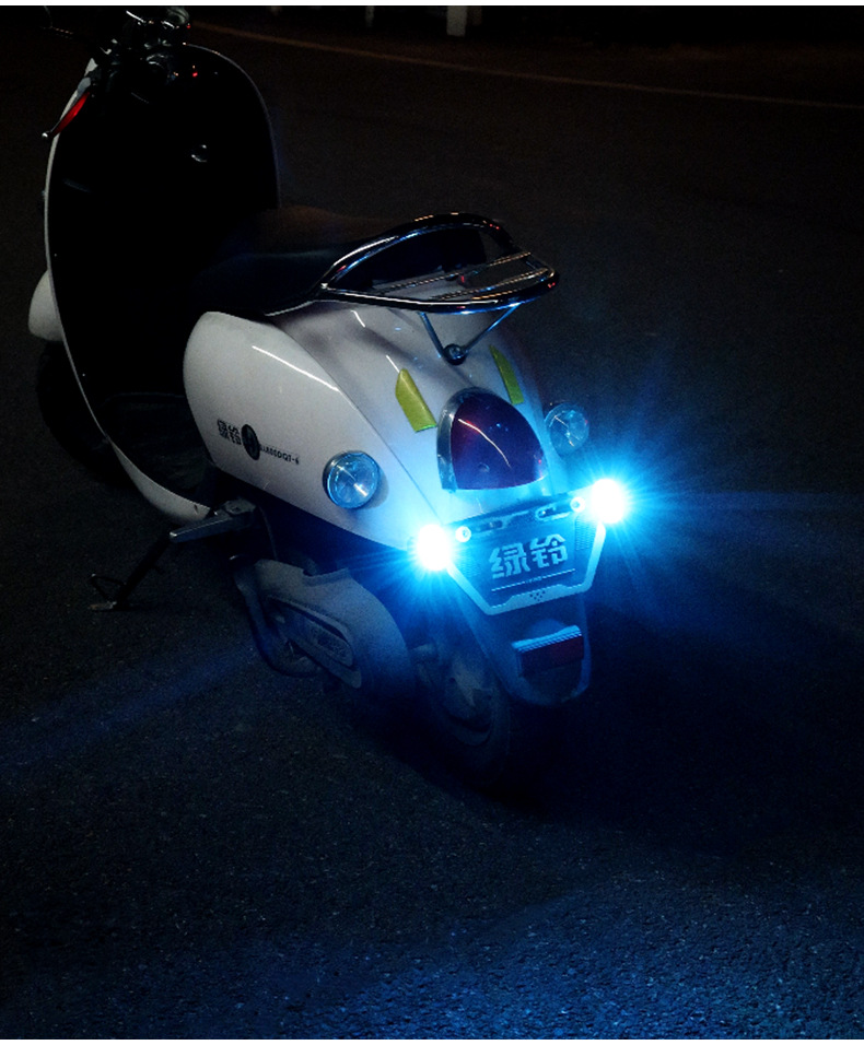 Cross-border bright colorful wireless remote control strong magnetic LED aircraft light flash light multi-mode motorcycle car Electric
