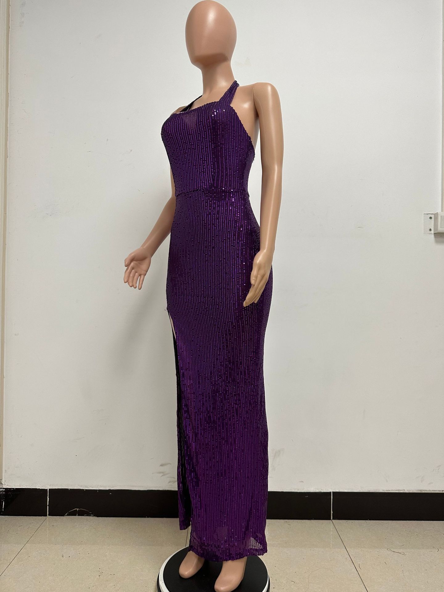 350g Weight Maxi Long Dress Dress Length Type Sleeveless Sleeve Length Party Dress Dresses Type Spandex, Polyester Fabric Type High Waist Waist Line Banquet, Party Occasion Halter Neck Neckline Slim Fit Type Solid Color Pattern Summer, Spring, Autumn Season Women's Gender Sequins Design Elegant, Sexy Style Wholesale Women's Elegant Sexy Sequins Solid Color Banquet Party Halter Neck Sleeveless Party Dress 43
