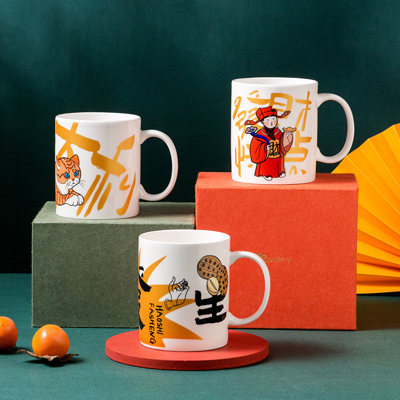 Fábrica de cerámica gran capacidad en el punto de la marea nacional de viento buenas cosas ocurren tazas de cerámica creativas tazas personalizadas regalo de acompañante