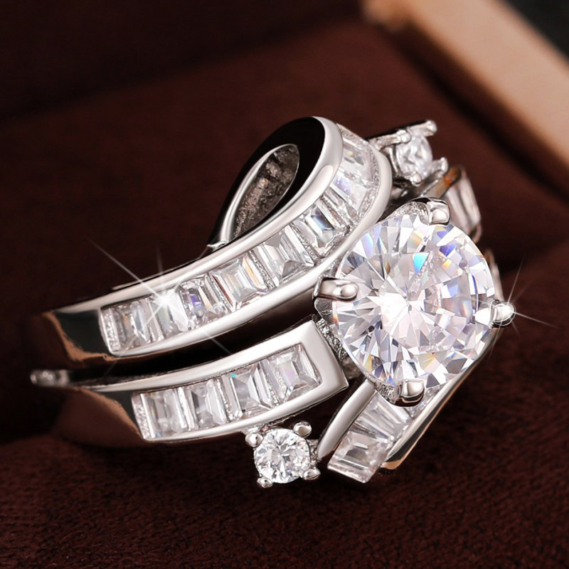 Anello squisito da donna design curvo personalizzato_voghion.com