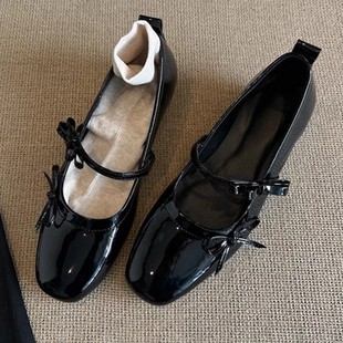 ��Ƥ��~��ʽ��ЬŮƽ�׺����Y����ЬС�¸�����Ь�ӏ͹Ŭ�����Ь