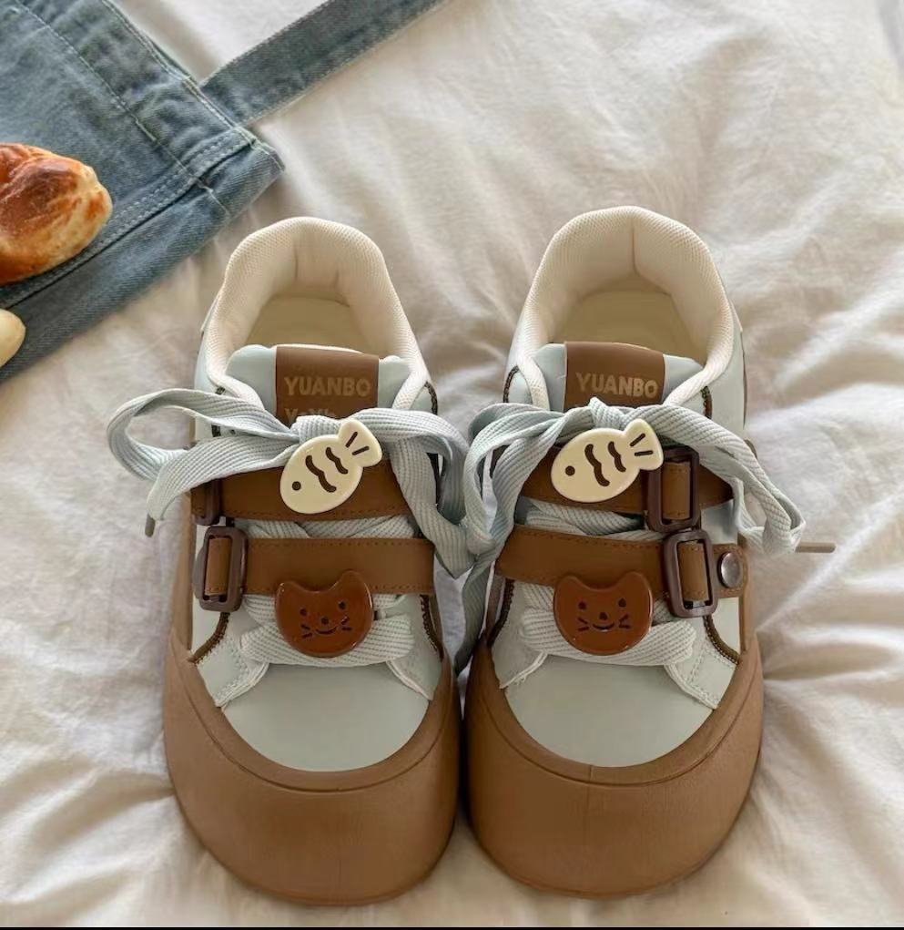 2025 primavera nuevas zapatillas de todo fósforo estudiantes zapatos de lona coreanos Harajuku de corte bajo zapatos blancos pequeños de nicho Yuanbo 1725 image 5