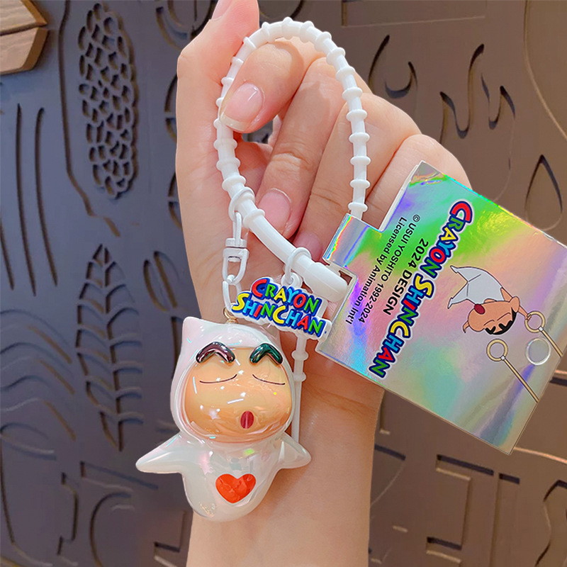 本物のクレヨンしんちゃんシリーズカラフルなキーホルダーかわいい漫画クリエイティブ学生スクールバッグペンダント小さなギフト卸売|undefined