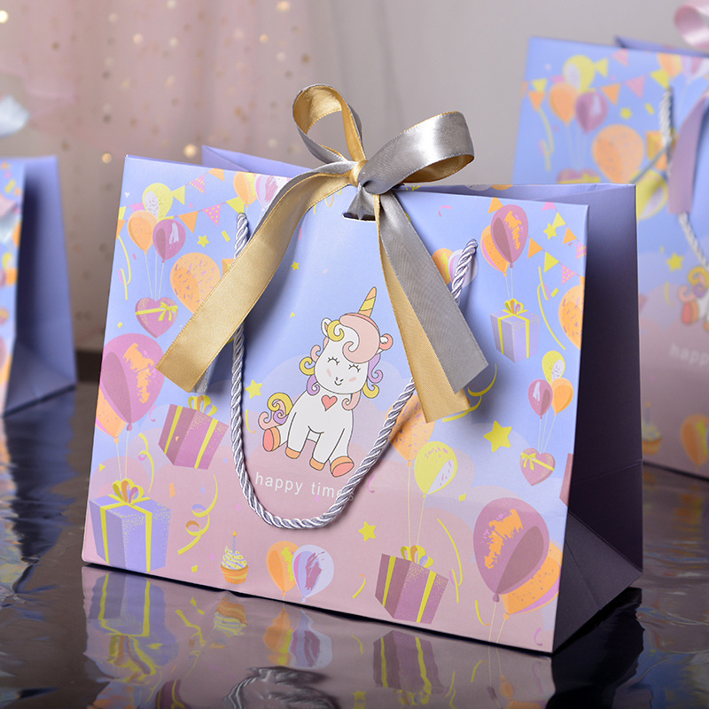 ユニコーンパーティーギフトバッグスナック包装袋とダブルリボン誕生日手提げ袋カラー漫画紙袋スポット|undefined
