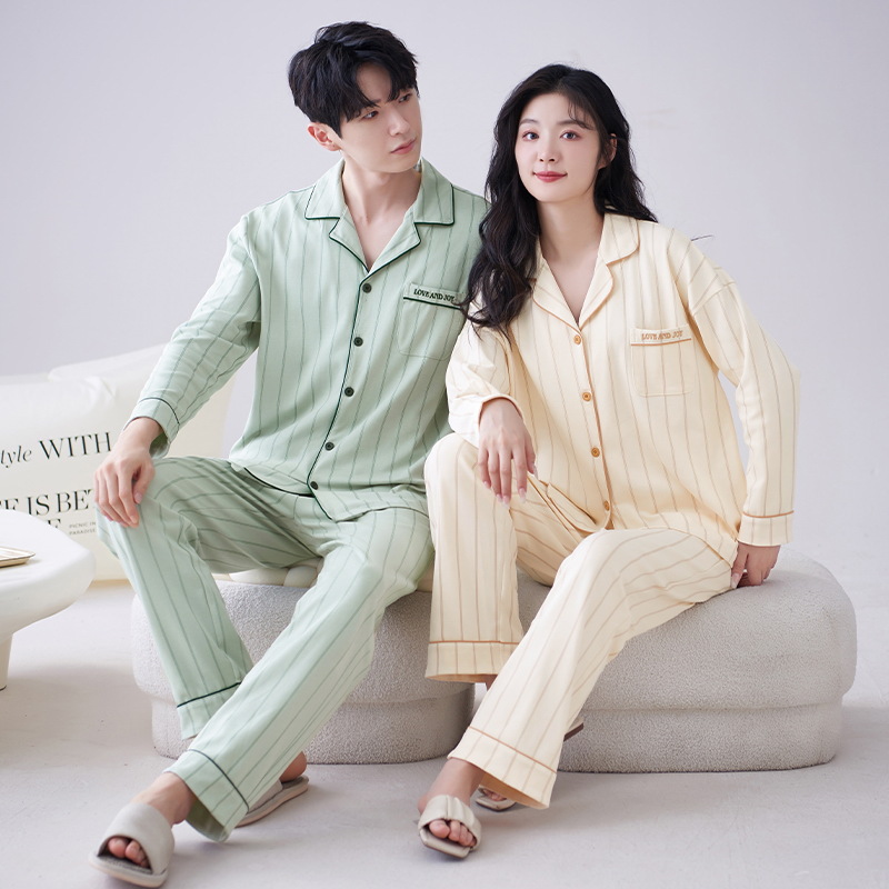 Pajamas de pareja primavera y otoño 2024 nuevo algodón de manga larga para mujeres lindas dibujos animados para hombres se pueden usar con un conjunto de ropa de casa