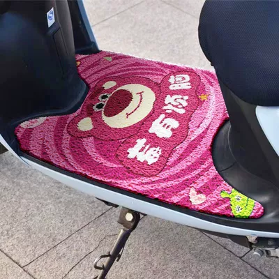 Electric vehicle foot mat – Universal cartoon silk circle foot pad - 203-berry-has-troubles-width-50xlength-70cm
