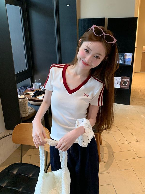 リボン甘辛スレッドショルダーVネック半袖Tシャツレディース夏スリムカラーブロックアメリカンホットガール刺繍トップトレンディ|undefined