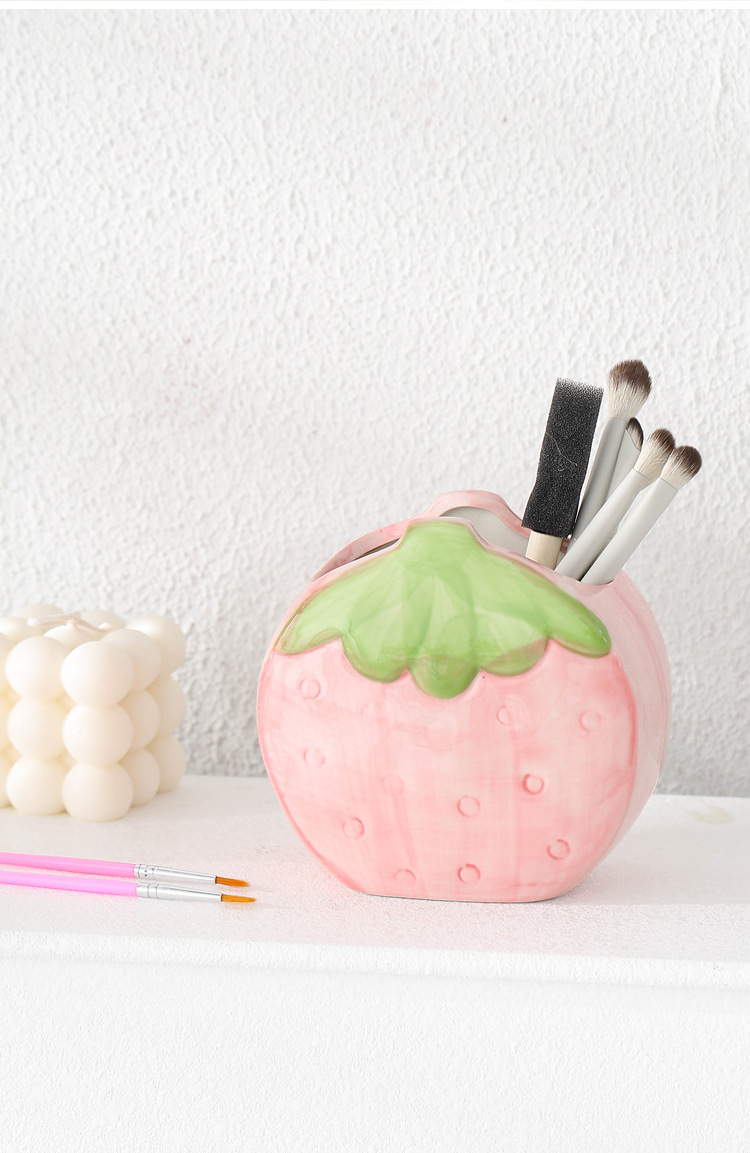 Strawberry Pattern Cute Style Pink, Red Color 1 Piece Strawberry Learning Ceramics Cute Pen Holder