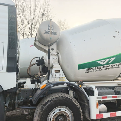 Betonqarışdıran maşınlar 12-cubic-meter capacity for concrete transportation in