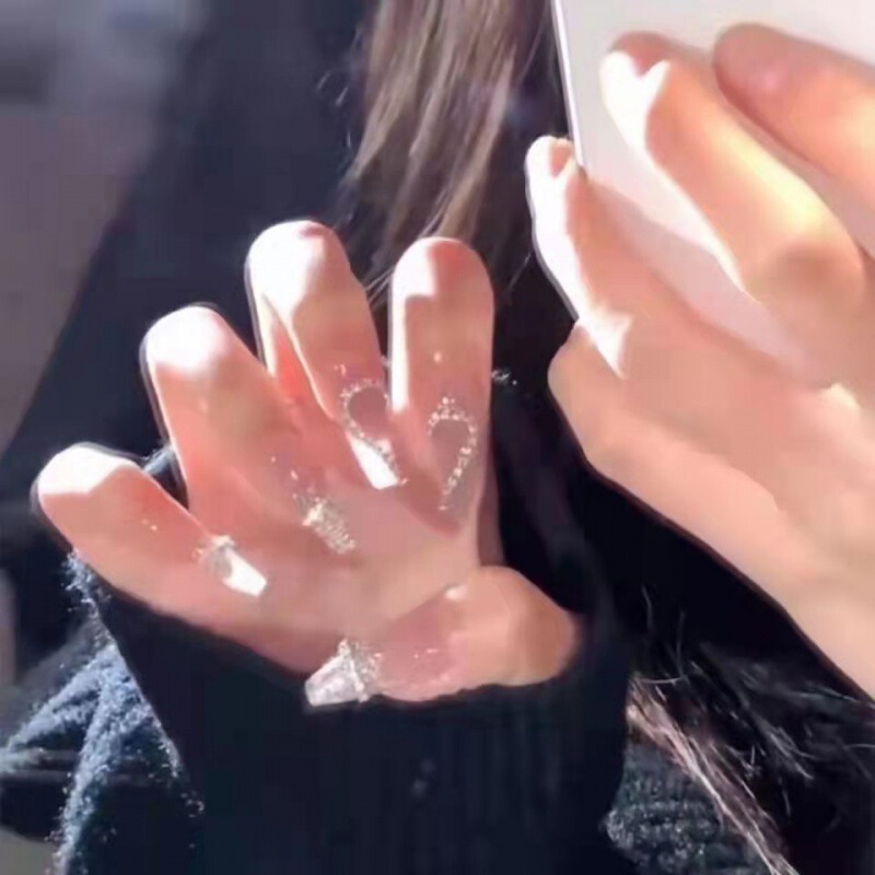 Handmade nail wear nail piece sparkling chain love hot girl popular white nail patch pure desire