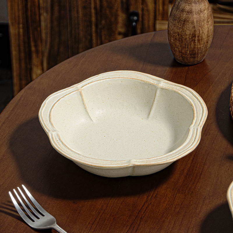 Retro Flower-Shaped Bowl, Japanese Petal Rice Bowl, Stoneware Fruit Salad Bowl, High-Looking Household Dish Bowl, Soup Bowl, Dessert Bowl