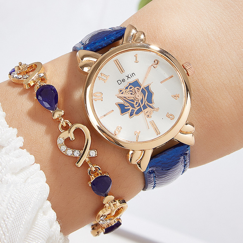 Tiktok nuevo estilo coreano de La Flor de las mujeres elegante reloj de cuarzo reloj de aleación de moda correa de las mujeres en stock al por mayor