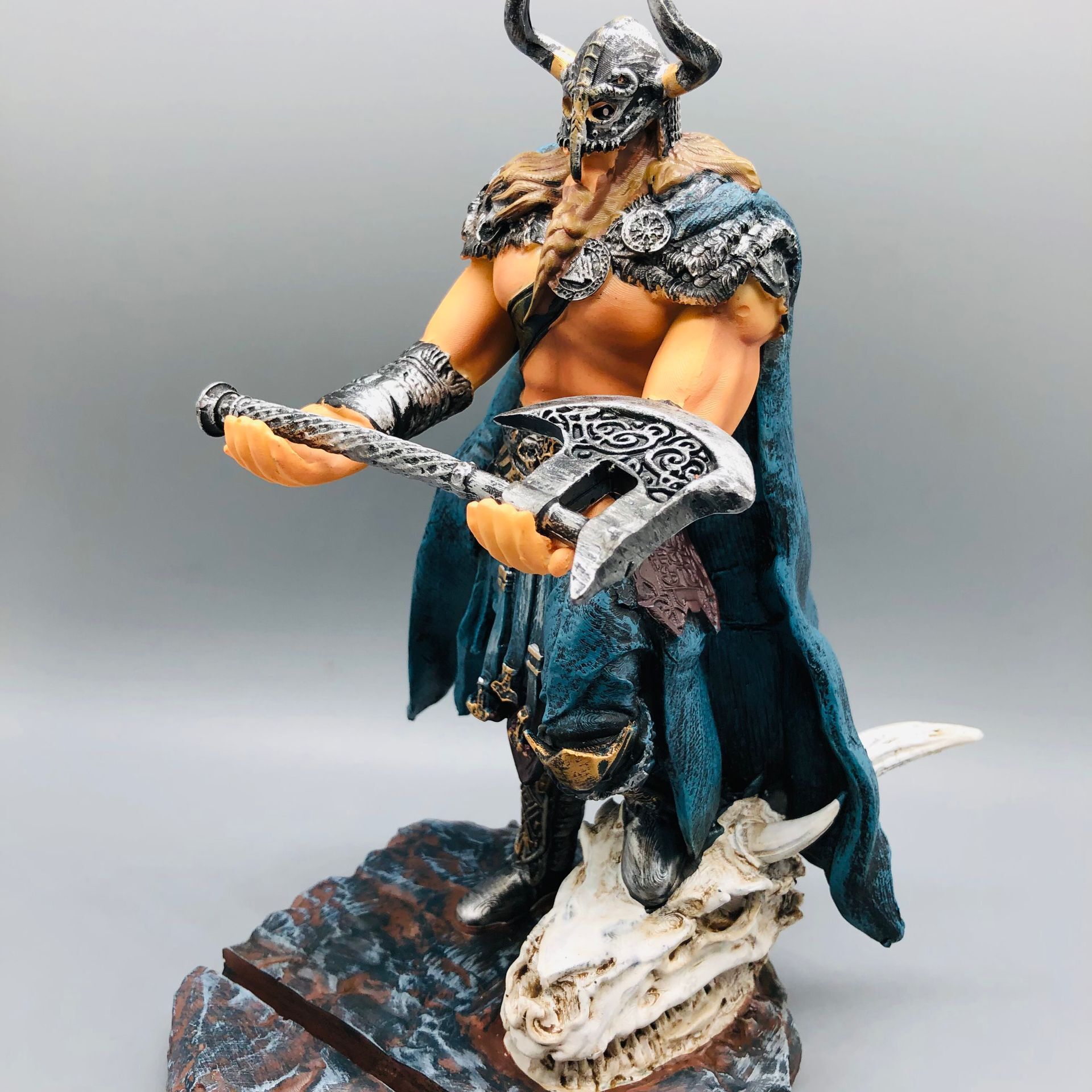 Vikings Cuerno de búfalo casco bolígrafo soporte para teléfonos móviles bolígrafo enchufe creativo bolígrafo soporte para bolígrafo PEN HOLDER adornos