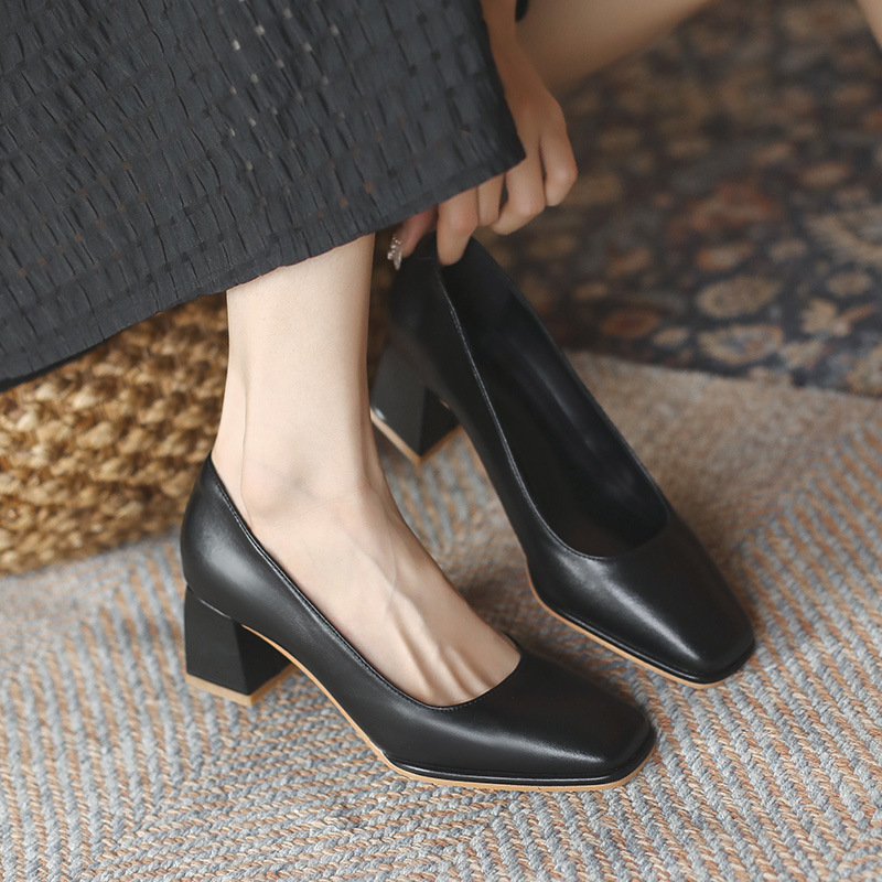 Soft-Soled Square-Toe Women's Pumps, Shallow Leather Shoes, Chunky Heel High Heels, Work Shoes, Black Professional Office Front Desk Versatile Shoes