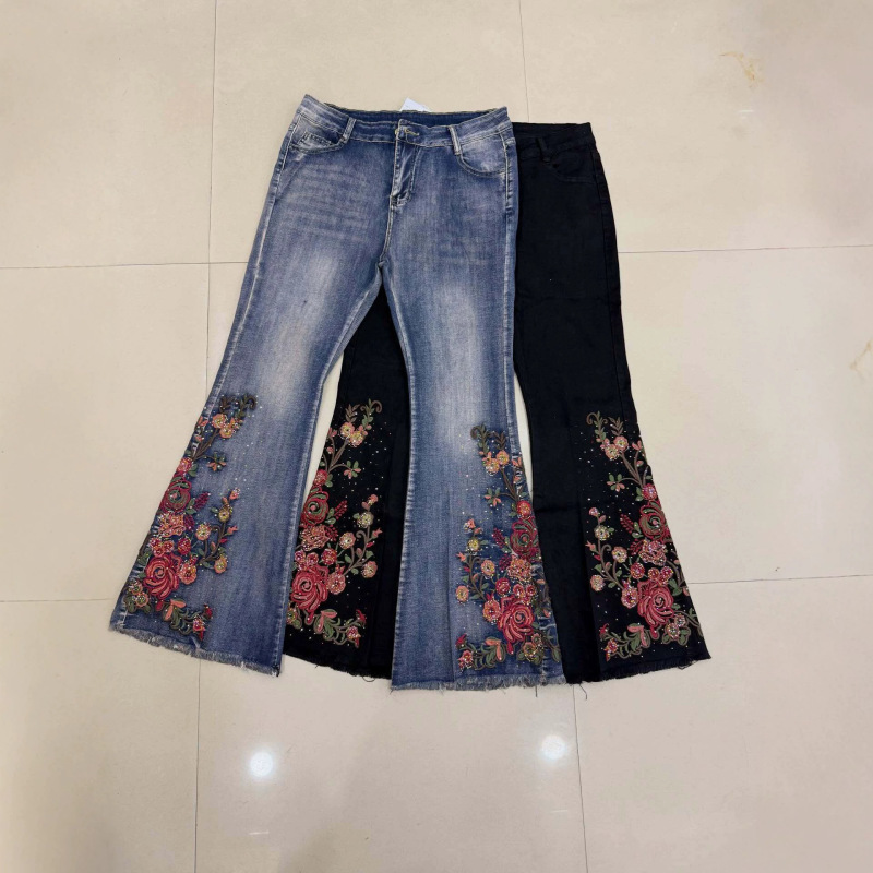 Women’s flared jeans, new collection, featuring intricate embroidery and a slightly flared leg design, available for wholesale Women’s flared jeans, new collection, featuring intricate embroidery and a slightly flared leg design, available for wholesale
