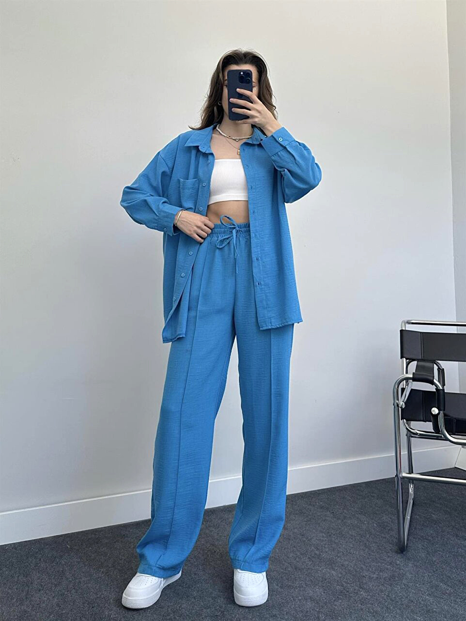 Conjunto de dos piezas para mujer camisa holgada y pantalón_voghion.com
