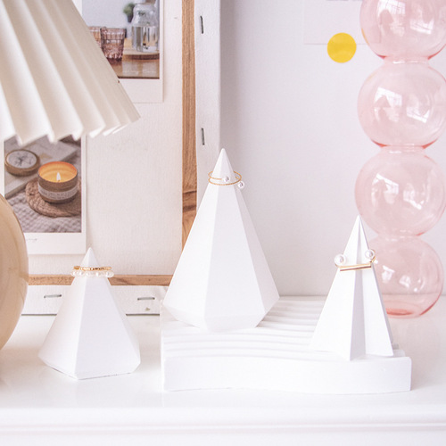Ring holder plaster decoration geometric ring decoration ornaments internet celebrity ins home decoration simple jewelry stand props