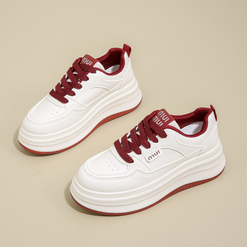 2025 primavera nuevo ins coreano transpirable zapatos blancos para estudiantes de suela gruesa zapatos deportivos casuales de skate HB803