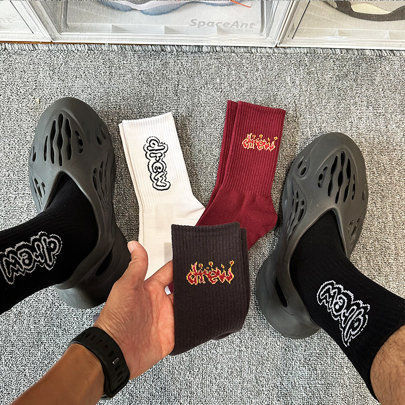 23ss Trendy Brand Socks Letter Hand-painted Socks Flame Letter Socks Bieber Same Socks Trendy Men