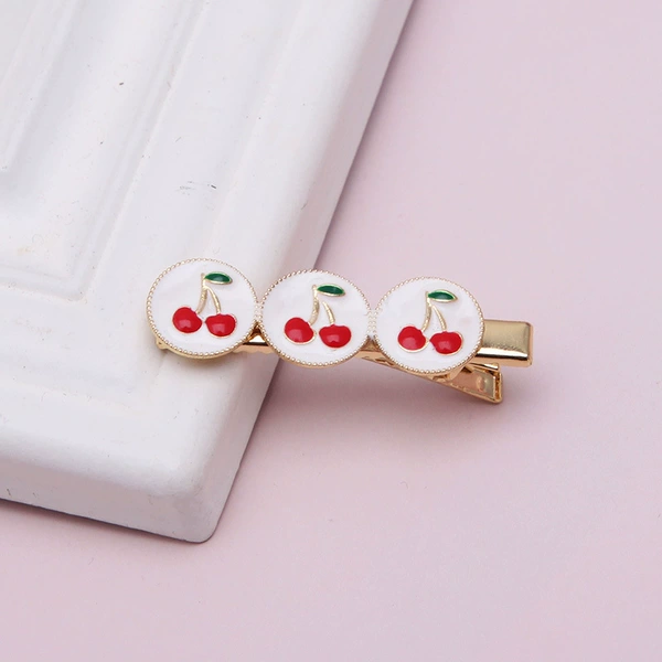 Cherry duckbill clip