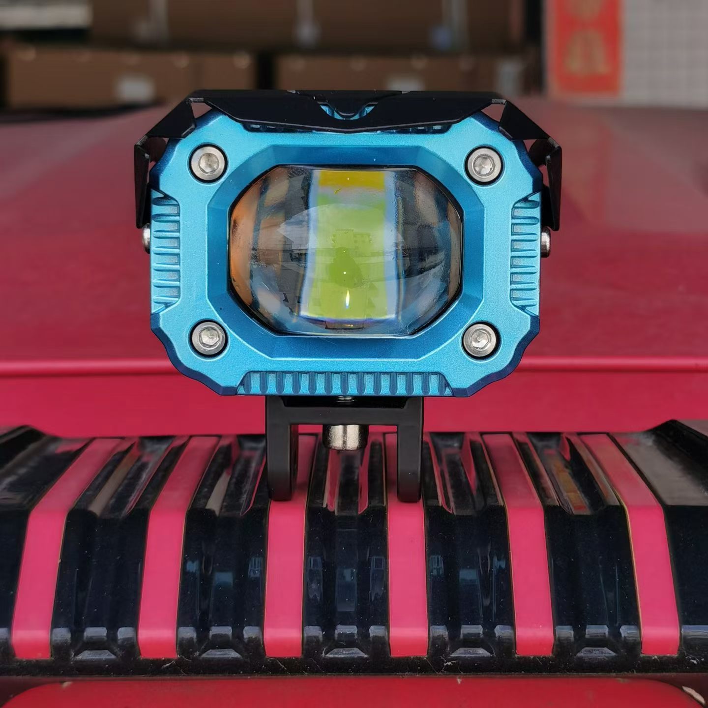 Cross-border motorcycle LED spotlight, dual-color white and yellow modification light, waterproof high-brightness auxiliary light, electric vehicle headlight