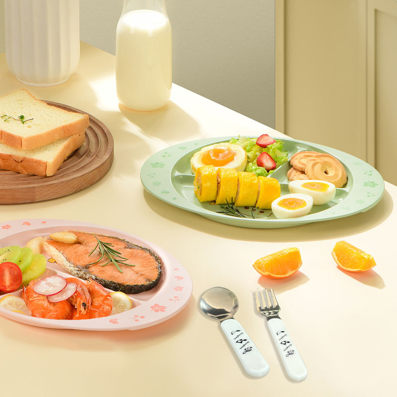 ��ͯѧ�Է�ѵ���;�������ʳ����ֵ����Ӳ��������ױ�Я��Сѧ��