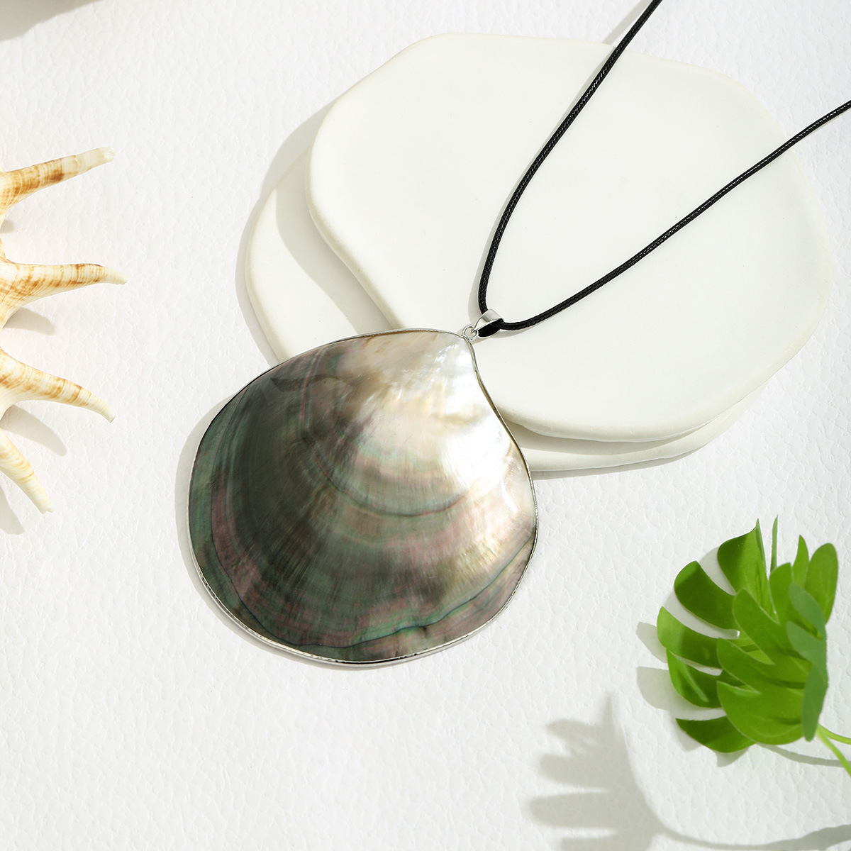 Europa y América de moda natural abalón conchas de mar profundo conchas de mariscos belleza serie colgante collar joyas de vacaciones de playa
