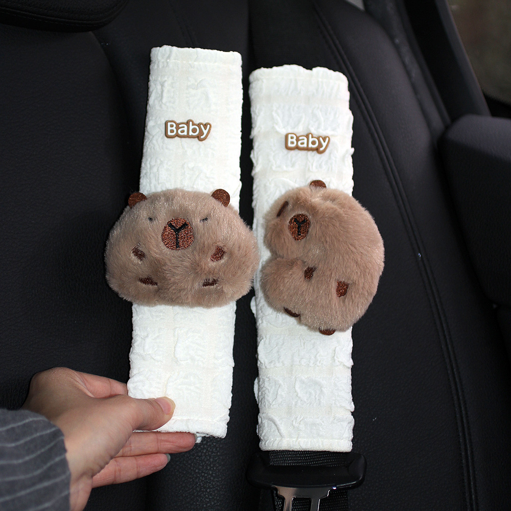 Cyber Celebrous Capybara Pendant Doll Cartonica Pibala Car Seat Belt Shoulder Cover Car Interior Decoration Girl Bag Hanging